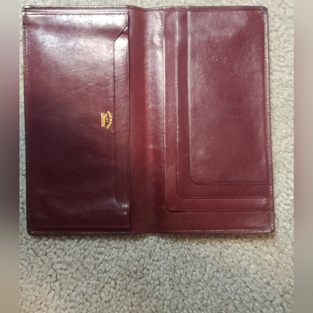 Gucci long wallet